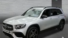Usado 2023 Mercedes GLB200 AMG line SUV | 45.400 € (Precio justo)