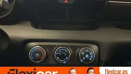 Usado Toyota Yaris Edition 125 CV (91 kW) 2022 Blanco Utilitario