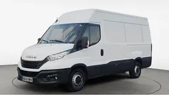 Usado 2023 Iveco Daily Berlina | 25.546 € (Buen precio)