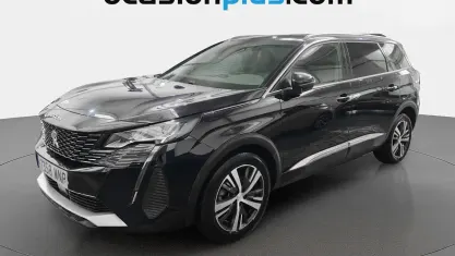 Usado Peugeot 5008 Allure 136 CV (100 kW) 2024 Negro SUV