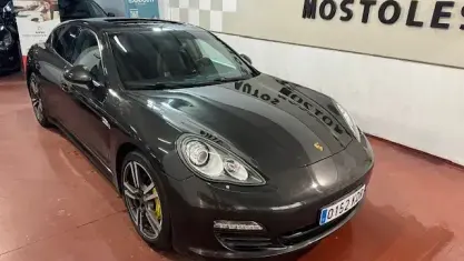 Usado Porsche Panamera Diesel Platinum Edition 250 CV (183 kW) 2012 Negro Utilitario
