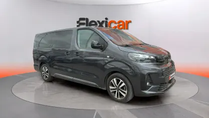 Usado Peugeot Traveller Business-Line 180 CV (132 kW) 2024 Negro Monovolumen