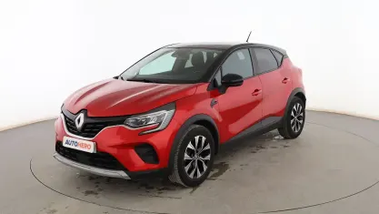 Używany Renault Captur Evolution 145 KM (106 kW) 2023 Czerwony SUV