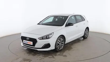 Usado 2019 Hyundai i30 GO! Berlina | 14.699 € (Precio justo)
