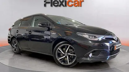 Negro Usado 2018 Toyota Auris Hybrid Active Familiar | 14.990 € (Precio justo)