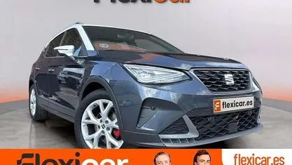 Usado Seat Arona FR 150 CV (110 kW) 2023 SUV
