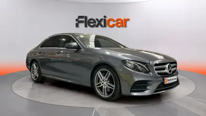 Usado Mercedes E220 194 CV (142 kW) 2017 Gris Berlina