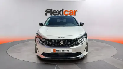 Usado Peugeot 5008 Active 131 CV (96 kW) 2023 Blanco SUV