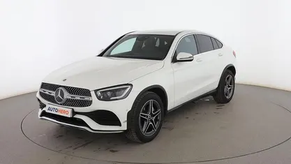 Blanco Usado 2021 Mercedes 200 AMG line Berlina | 38.699 € (Precio justo)