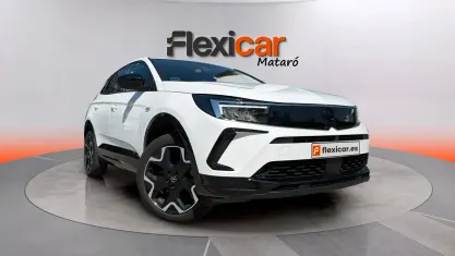 Usado Opel Grandland X 131 HP (96 kW) 2023 Branco SUV