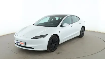Usado Tesla Model 3 Standard Range 208 kW (283 CV) 2024 Blanco Berlina