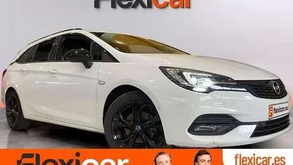 Usado 2021 Opel Astra Ultimate Familiar | 11.990 € (Precio justo)