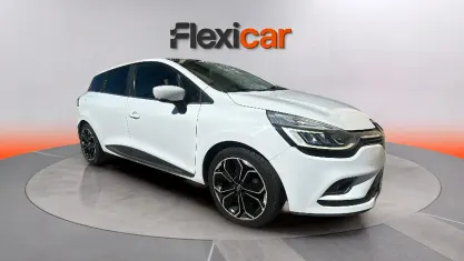 Usado Renault Clio GrandTour Zen 120 CV (88 kW) 2018 Blanco Familiar