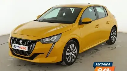 Usado Peugeot 208 Active 101 CV (74 kW) 2020 Amarillo Utilitario