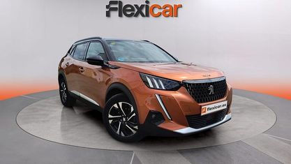 Usado Peugeot 2008 GT-line 131 CV (96 kW) 2020 Naranja SUV