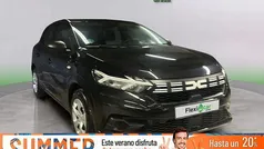 Negro Usado 2023 Dacia Sandero Essentiel Utilitario | 14.490 € (Precio justo)