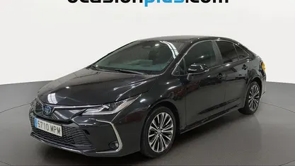 Usado Toyota Corolla Style 140 CV (102 kW) 2024 Negro Berlina
