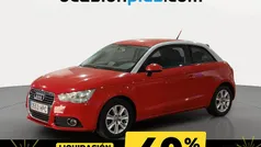 Rojo Usado 2013 Audi A1 Attraction Utilitario | 8490 € (Super precio)