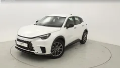Blanco Usado 2024 Lexus LBX SUV | 33.825 € (Precio justo)