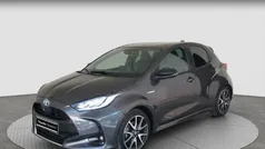 Usado 2021 Toyota Yaris Hybrid Style Berlina | 19.100 € (Precio justo)