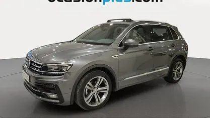 Gris Usado 2020 VW Tiguan Sportline SUV | 25.364 € (Buen precio)