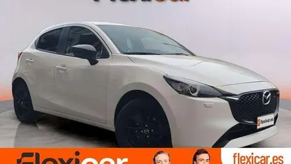 Usado Mazda 2 Exclusive-Line 90 CV (66 kW) 2024 Blanco Utilitario
