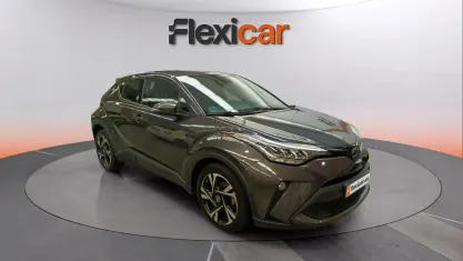 Usado Toyota C-HR Active 122 CV (89 kW) 2023 Gris SUV