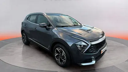 Usado Kia Sportage 136 CV (100 kW) 2023 Gris SUV