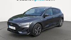 Gris Usado 2023 Ford Focus ST-Line Utilitario | 16.319 € (Buen precio)