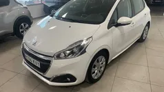 Usado 2019 Peugeot 208 Active Utilitario | 8150 € (Super precio)