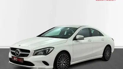 Usado Mercedes CLA180 122 CV (89 kW) 2018 Berlina