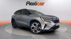 Gris Usado 2022 Renault Austral Techno SUV | 27.490 € (Super precio)
