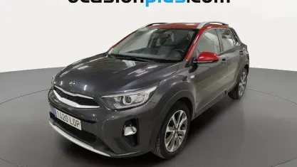 Usado Kia Stonic 101 CV (74 kW) 2019 Negro SUV