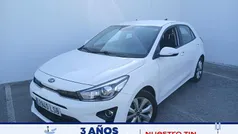 Blanco Usado 2021 Kia Rio Berlina | 13.450 € (Precio justo)