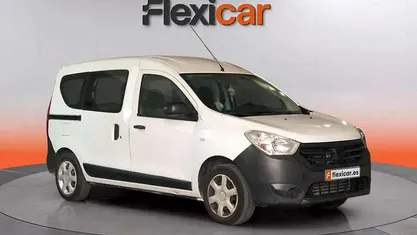 Usado Dacia Dokker Ambiance 75 CV (55 kW) 2017 Blanco Monovolumen