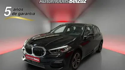 Usado BMW 118 Comfort Edition 136 CV (100 kW) 2024 Negro Utilitario