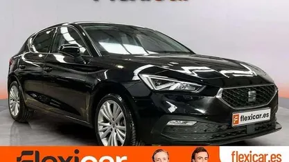 Usado Seat Leon Style 150 CV (110 kW) 2024 Negro Berlina