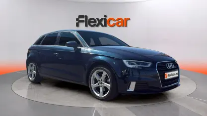 Usado Audi A3 Premium 116 CV (85 kW) 2017 Azul Berlina