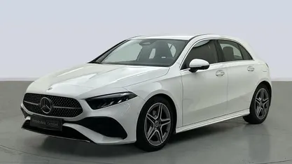 Usado Mercedes A180 116 CV (85 kW) 2024 Blanco Berlina