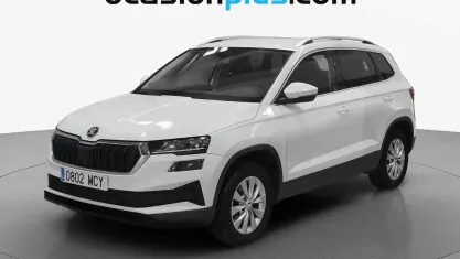Usado Skoda Karoq Ambition 150 CV (110 kW) 2022 Blanco SUV
