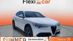 Usado 2022 Alfa Romeo Stelvio Sprint SUV | 33.490 € (Precio justo)