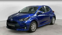 Usado 2024 Toyota Yaris Hybrid Active Berlina | 22.750 € (Precio justo)