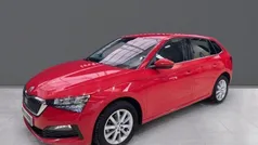 Rojo Usado 2021 Skoda Scala Sport Utilitario | 17.000 € (Precio justo)