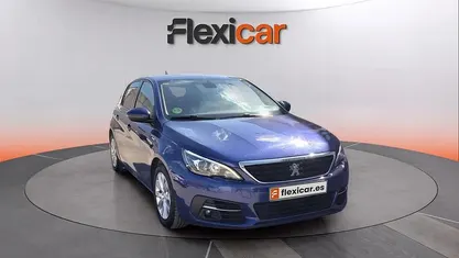 Usado Peugeot 308 Allure 131 CV (96 kW) 2020 Azul Familiar