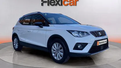 Usado 2020 Seat Arona Style SUV | 11.990 € (Super precio)