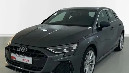 Usado Audi A3 Ambiente 204 HP (150 kW) 2025 Sedan