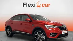 Rojo Usado 2022 Renault Arkana Zen SUV | 17.990 € (Buen precio)