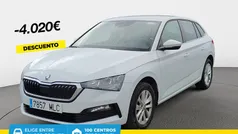 Blanco Usado 2023 Skoda Scala Ambition Utilitario | 15.490 € (Precio justo)