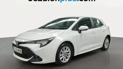 Blanco Usado 2024 Toyota Corolla Active Utilitario | 21.091 € (Precio justo)