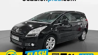 Usado Peugeot 5008 Allure 156 CV (114 kW) 2013 Negro Monovolumen